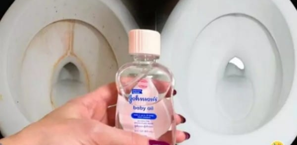 4 Effective Weapons for Descaling the Toilet Bowl Light Recipes